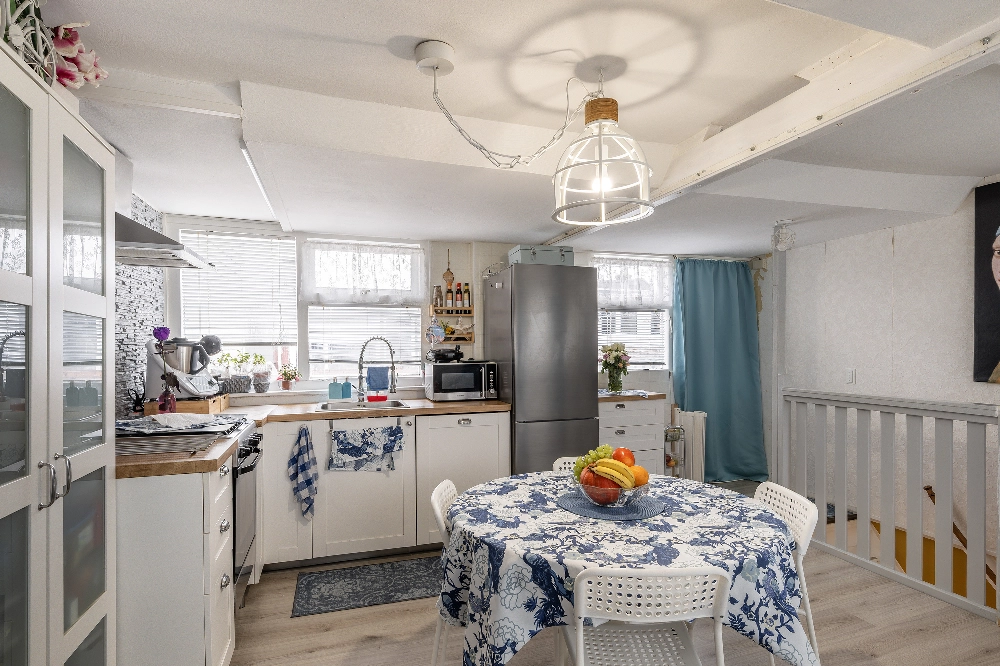 Sommelsdijksestraat 12 foto 2