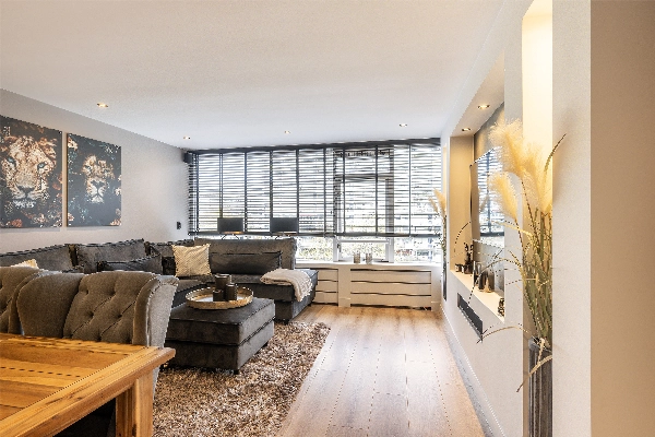 Johann Straussplein 306