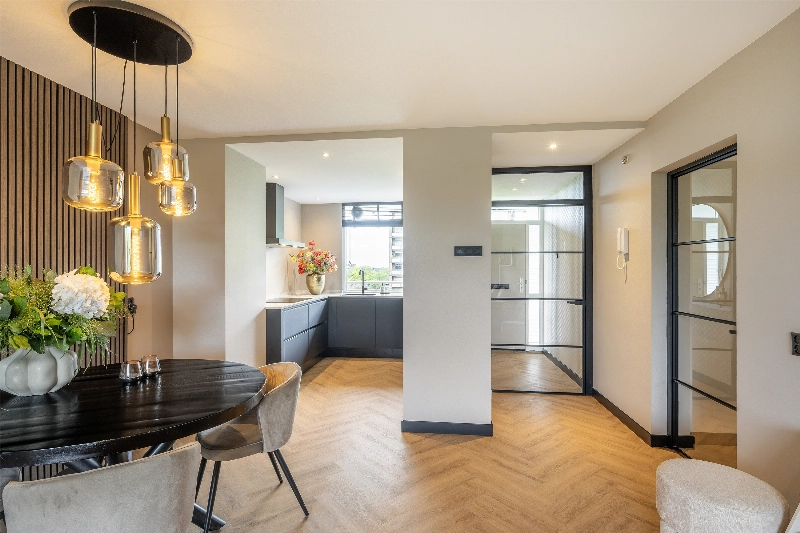 Schubertplein 103